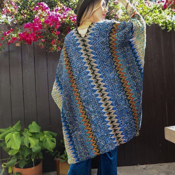 01 Boho Multicolor crochet Tassel hem Cardigan - Picture 4 of 8